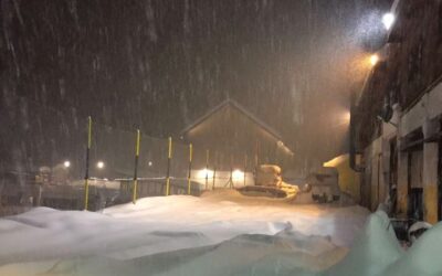 Valle Nevado, Deep in the White Room