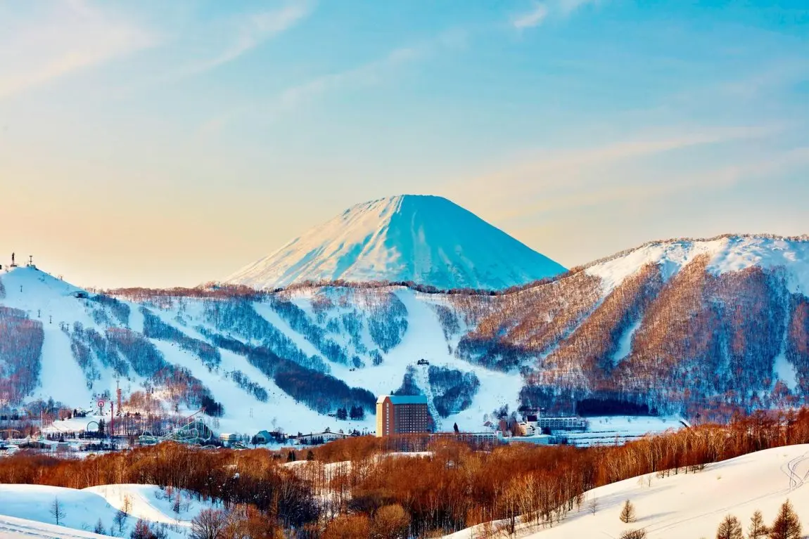 Rusutsu Resort Packages